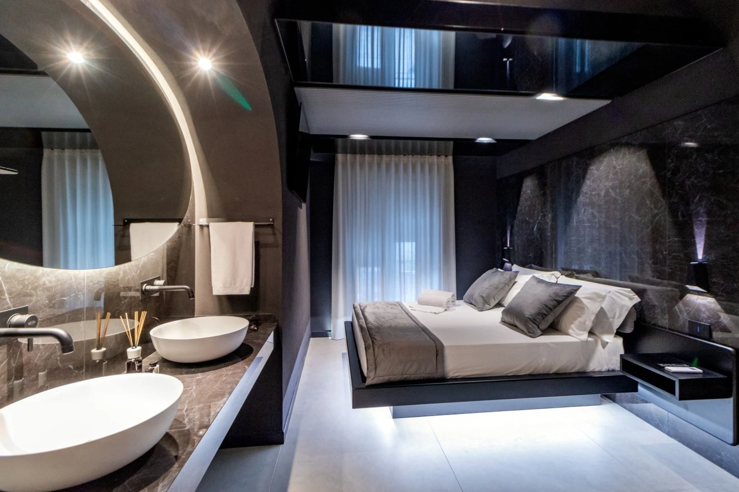 4suites Unconventional Living Rooms-5