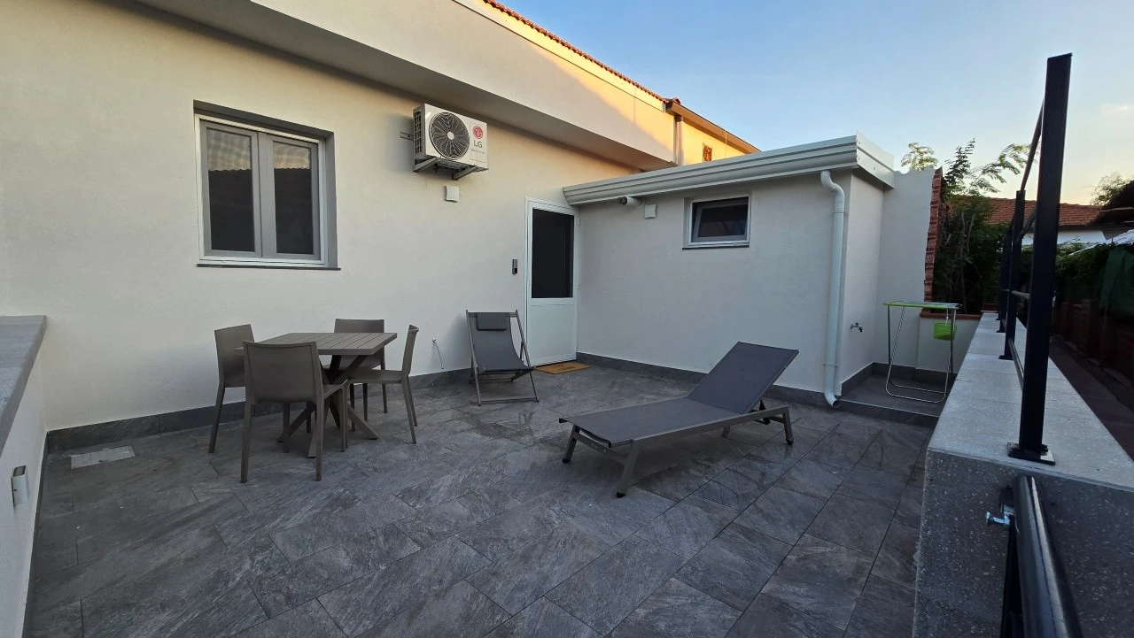 Mivia Holiday Home-1