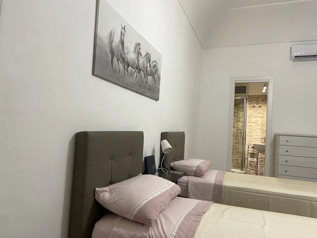 Casa Vacanza La Collegiata-4