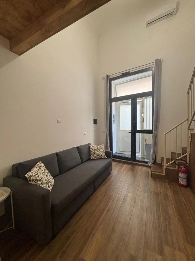 Sicily Loft Living 55-4