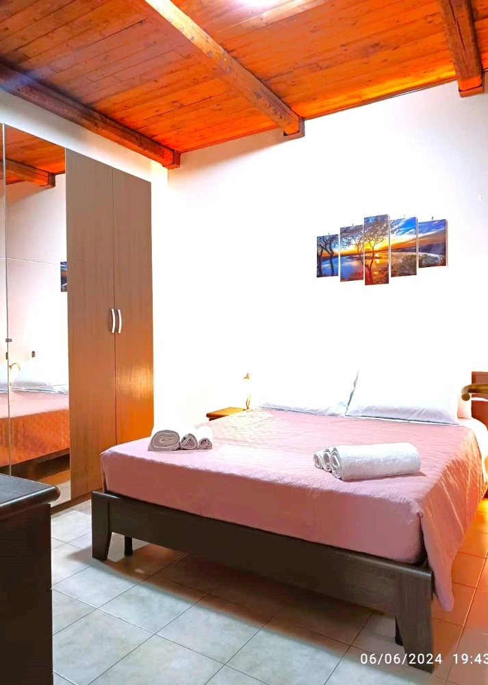 Ognina Soha Home 1-1