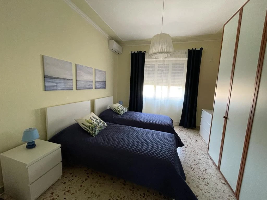 Tra Il Nero E Il Blu-4