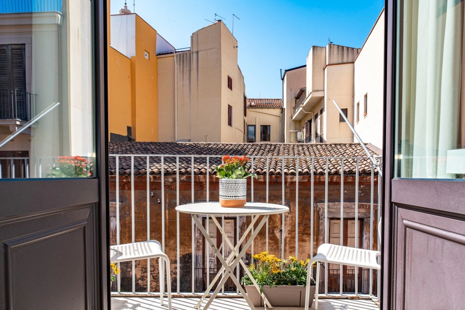 Qori Sicilian Stay-1