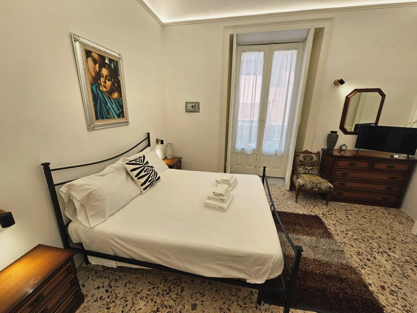 Grey House Apartments-2