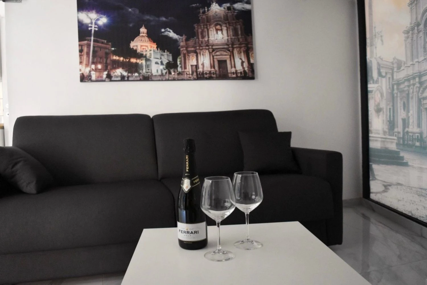 Duomo Central Apartment-1