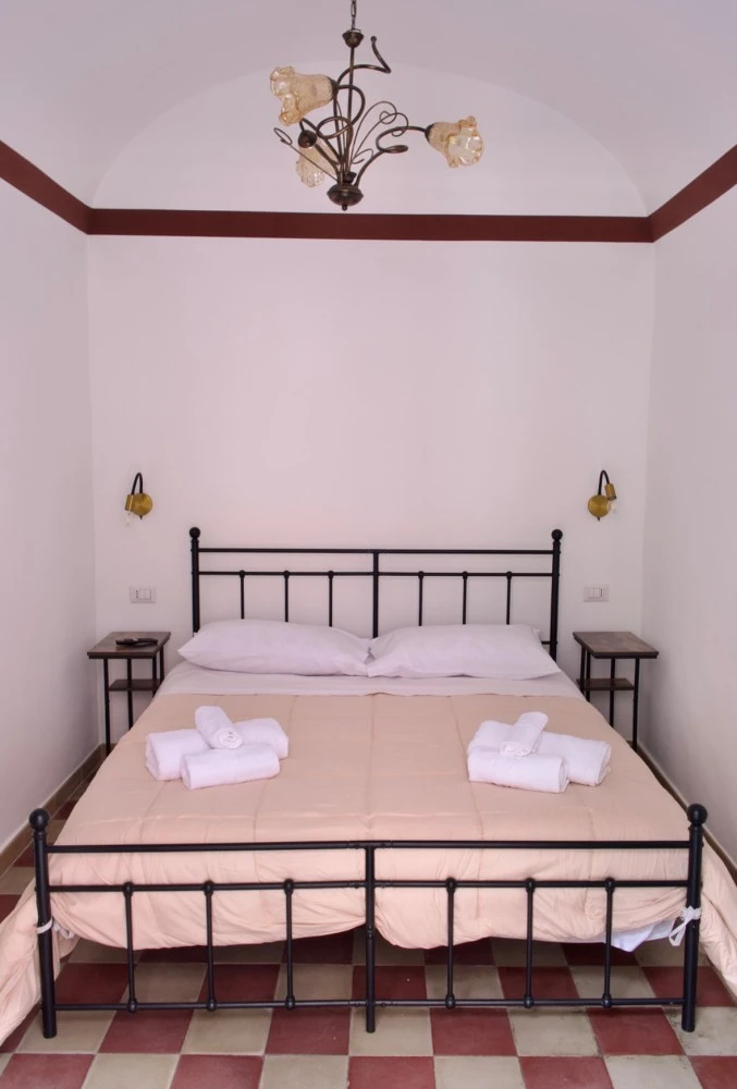 Civico Venti Catania-2