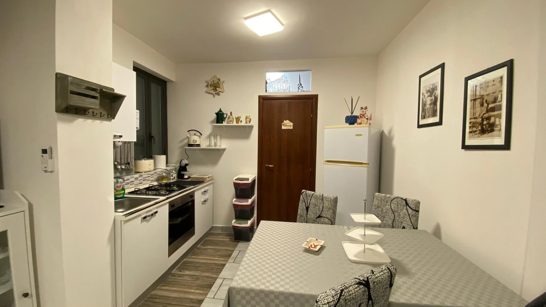 Sweet Home Apartment-5