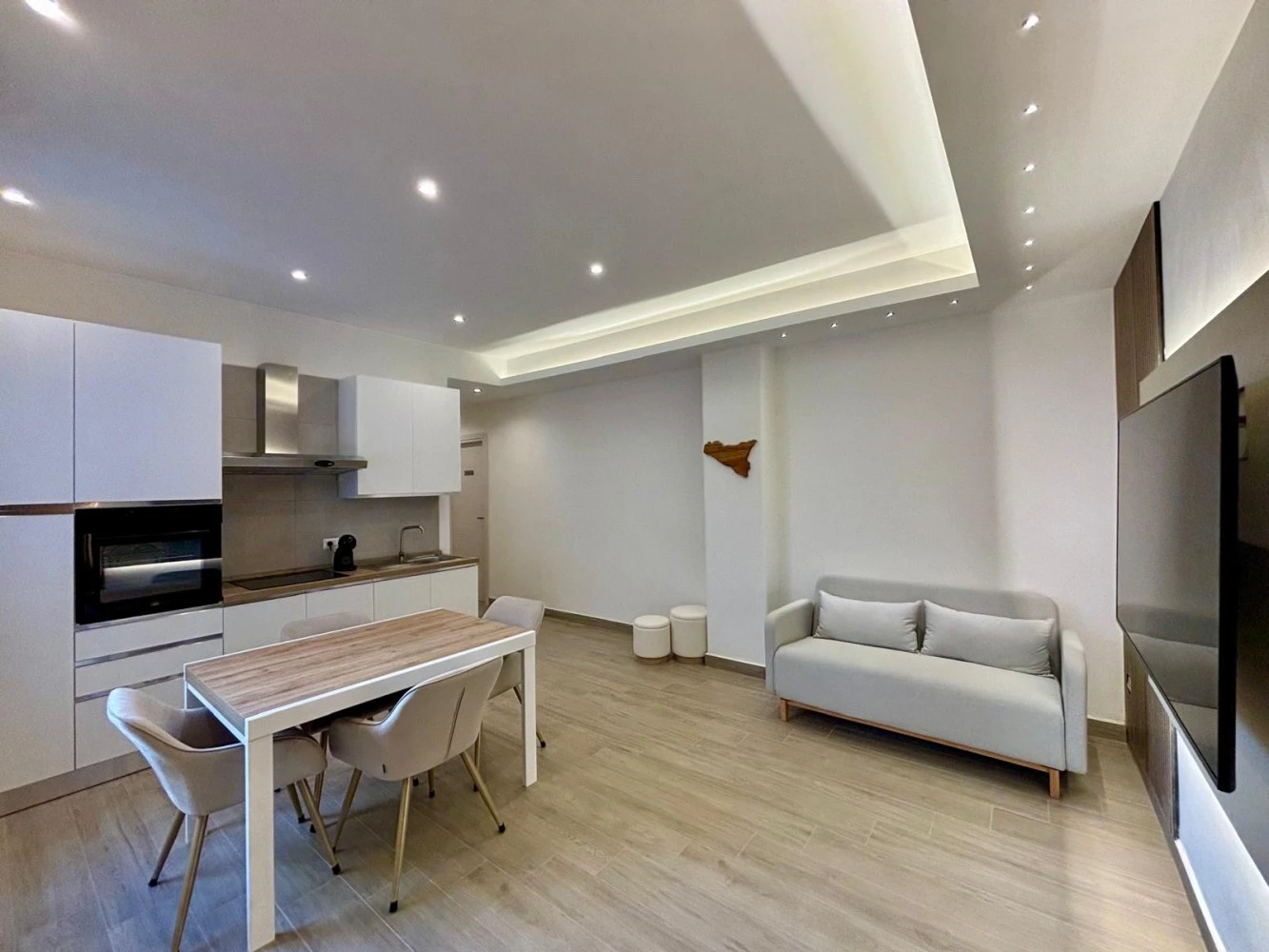 Sauna; Workspace; Domus Retreat, Centro-3