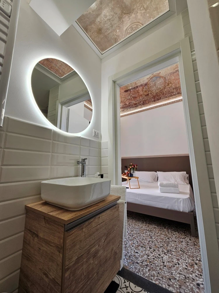 Grey House Apartment 5-6-2