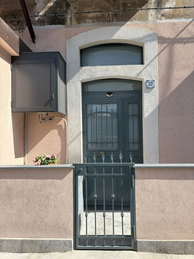 La Casa Di Don Carmelo-5