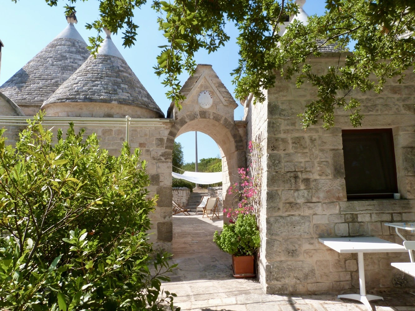 La Vita A Cono - Trullo Ulivo-1