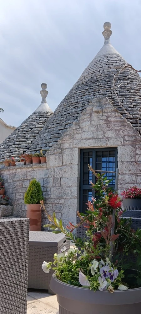 Trulli In Valle D'itria-4