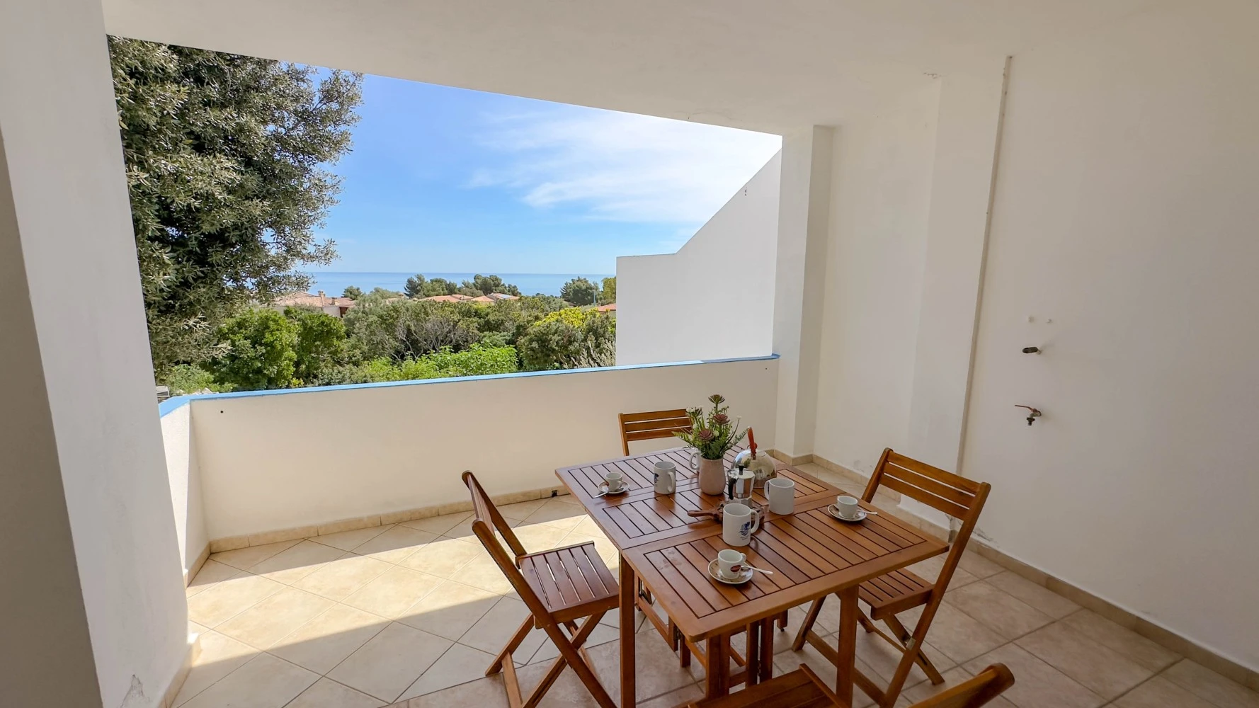 Blue Horizon Apartment-1