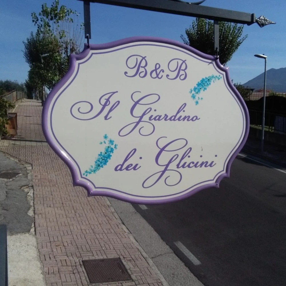 Il Giardino Dei Glicini-1