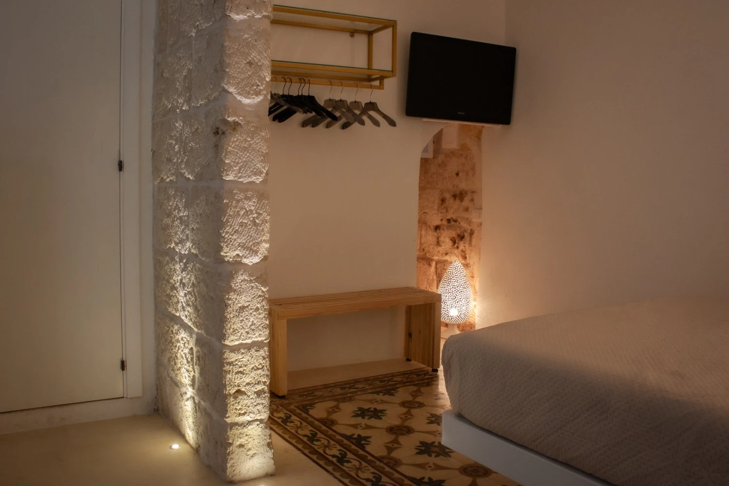 G Home-3