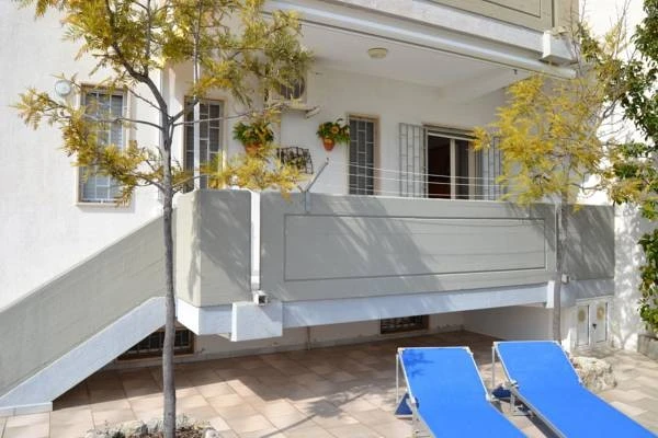Casa Nel Canneto-1