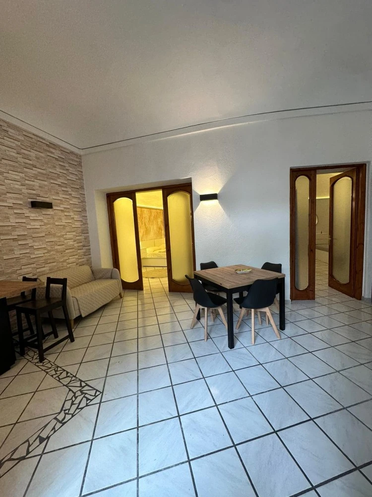 Casa Donda-1