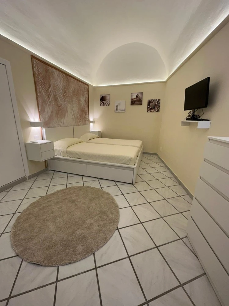 Casa Donda-2
