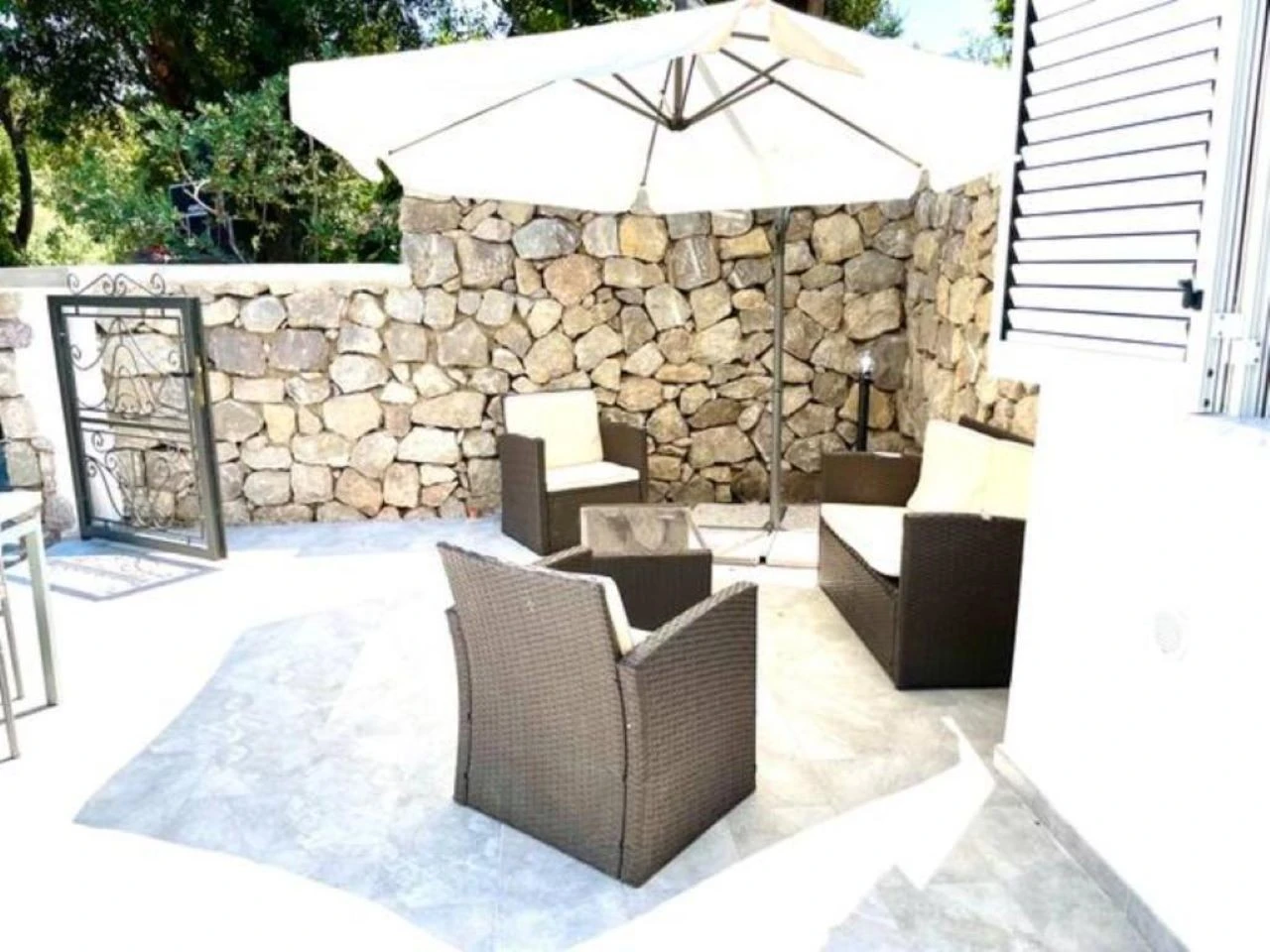 La Grille Du Coq Int. 1-4