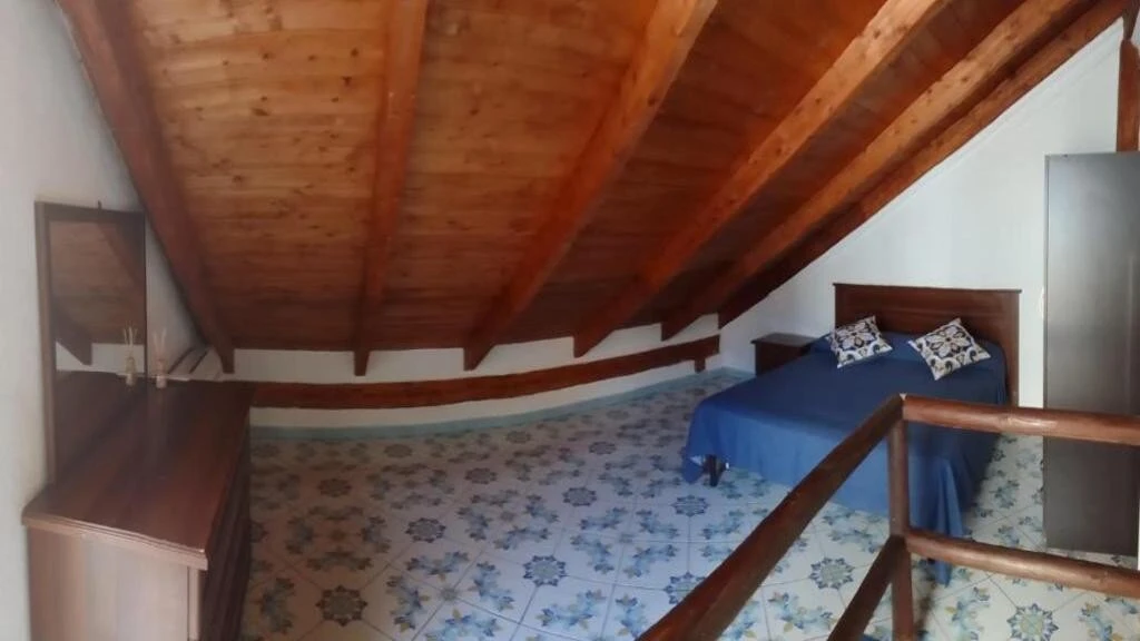 Little House Forio-3