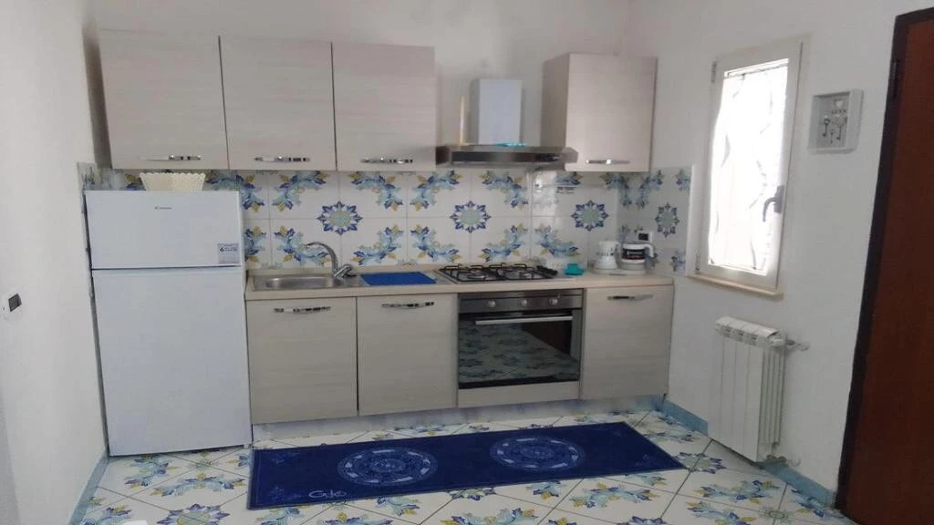 Little House Forio-4