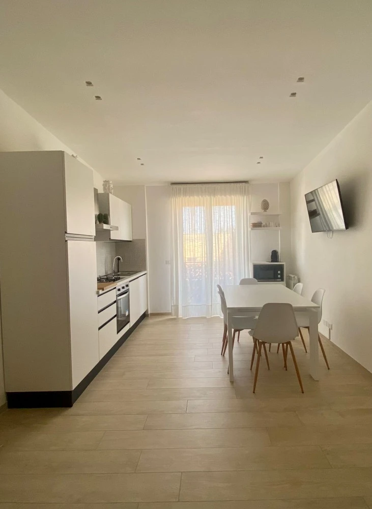 Sweet Home Naxos-1