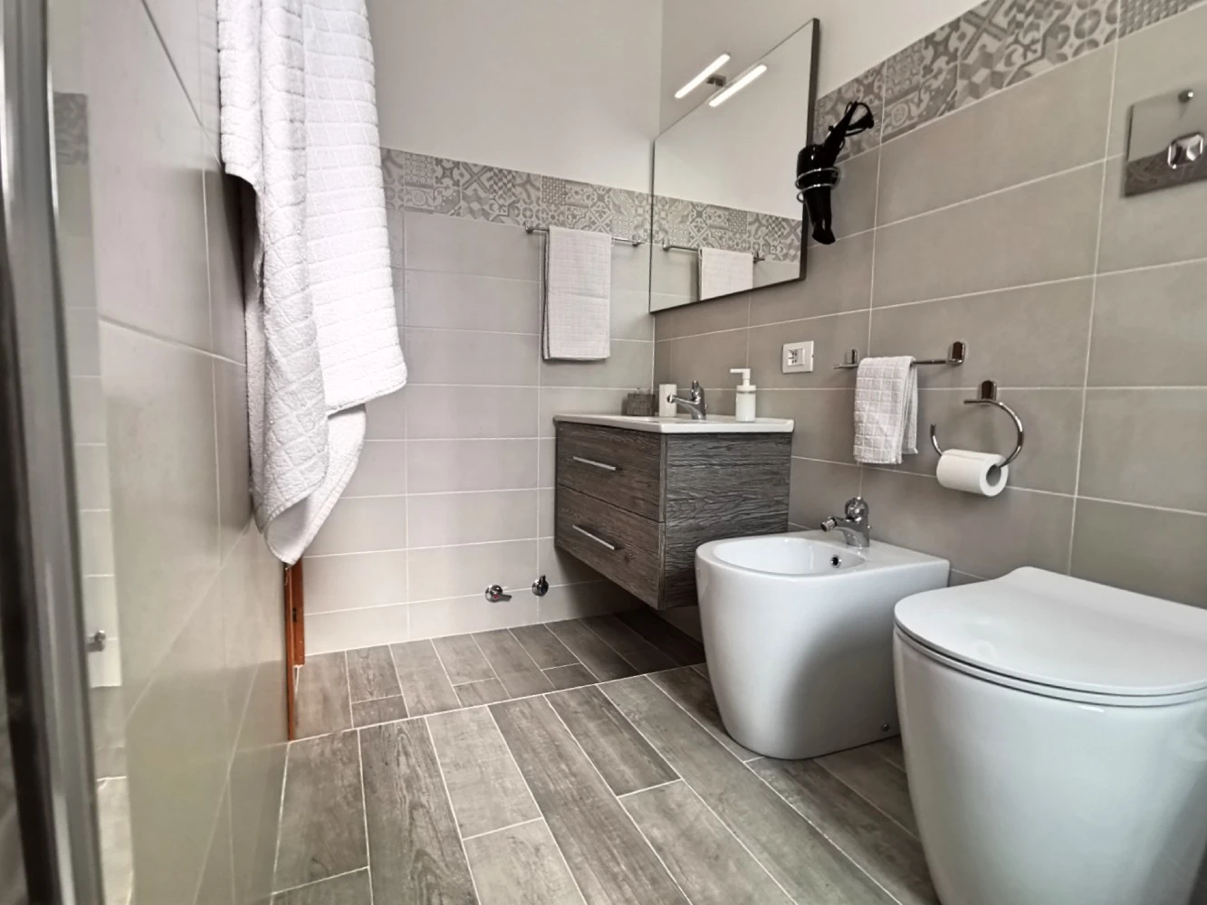 Super Panorama & Astonishing Apartment Seaview-5