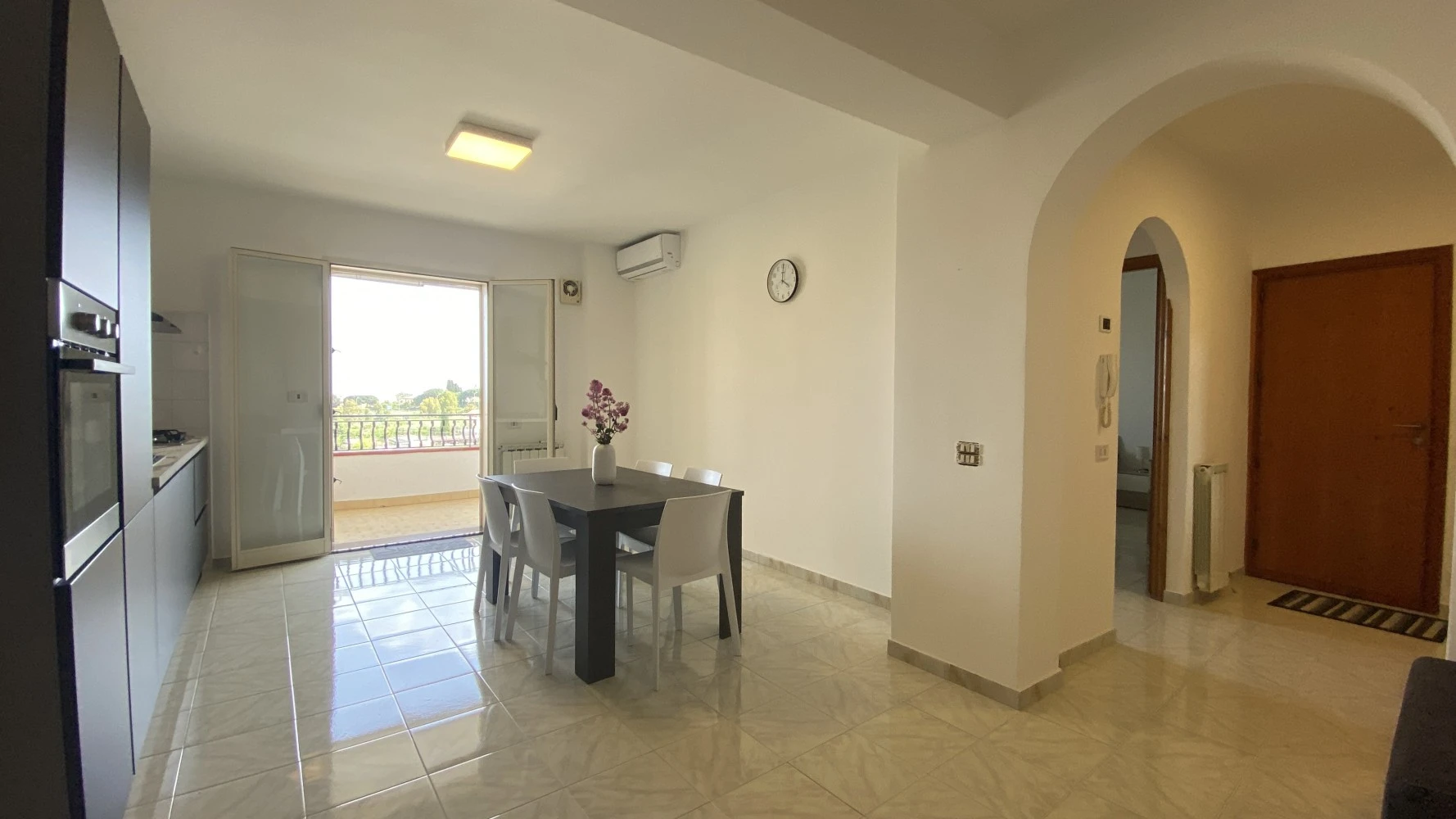 Modern Apartment For Your Perfect Stay In Sicily-1