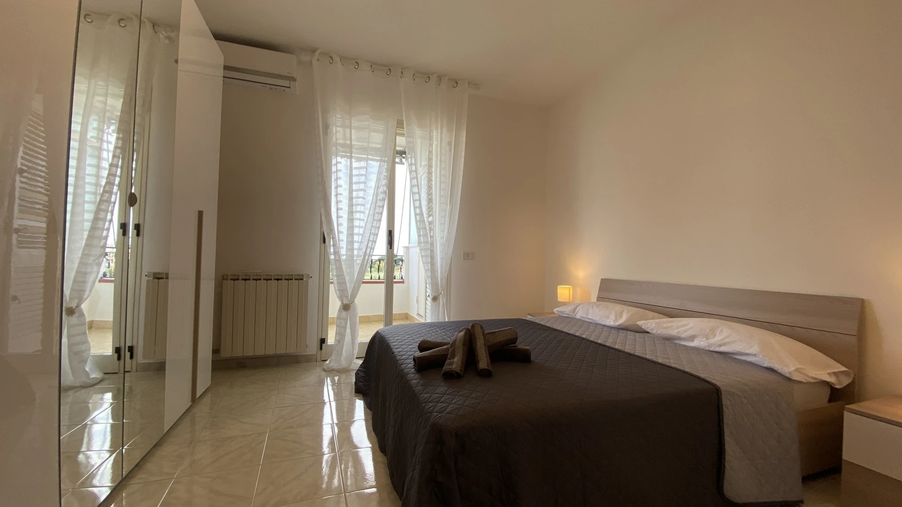 Modern Apartment For Your Perfect Stay In Sicily-4