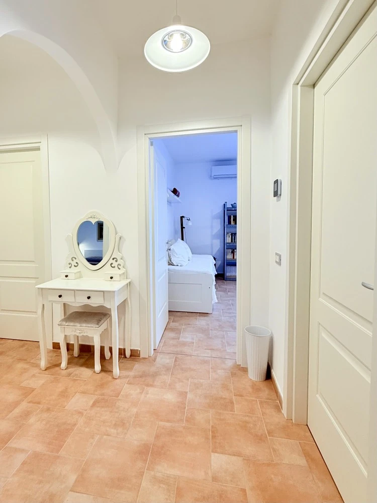 Barone's Bed & Books-1