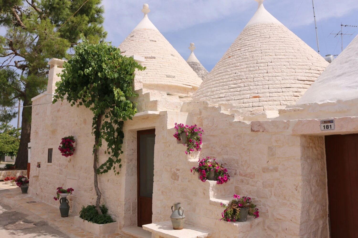 Trulli Borgo Lamie-5