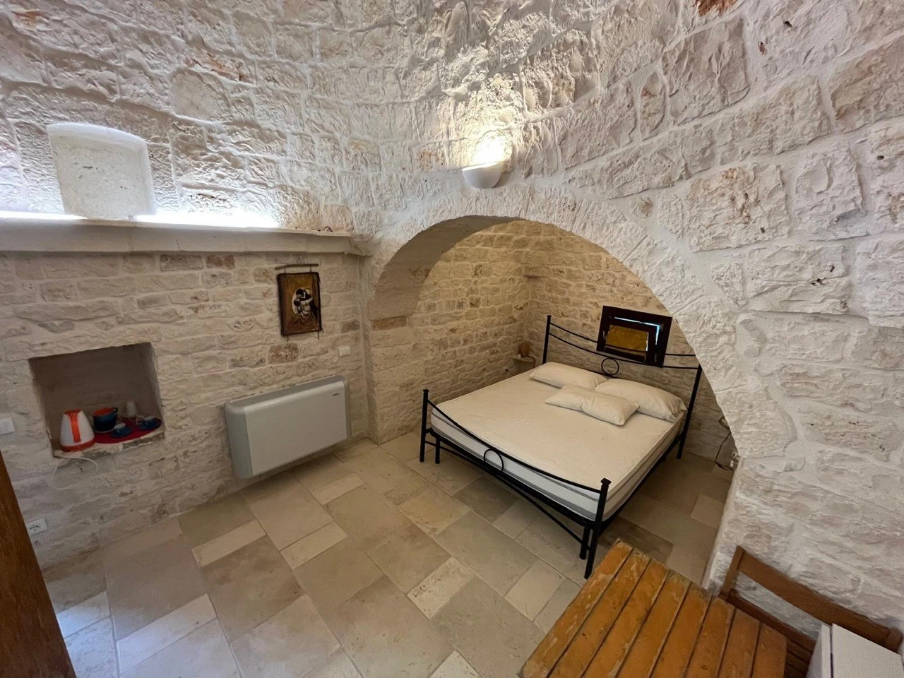 I Trulli Nel Canale In Vitamara-4