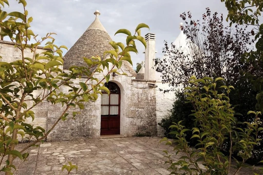 Trulli Di Nonno Stefano-1