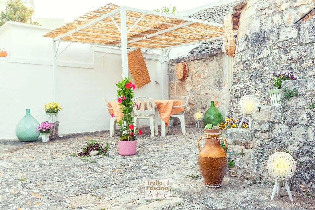 Trullo Dal Fascino Antico-3