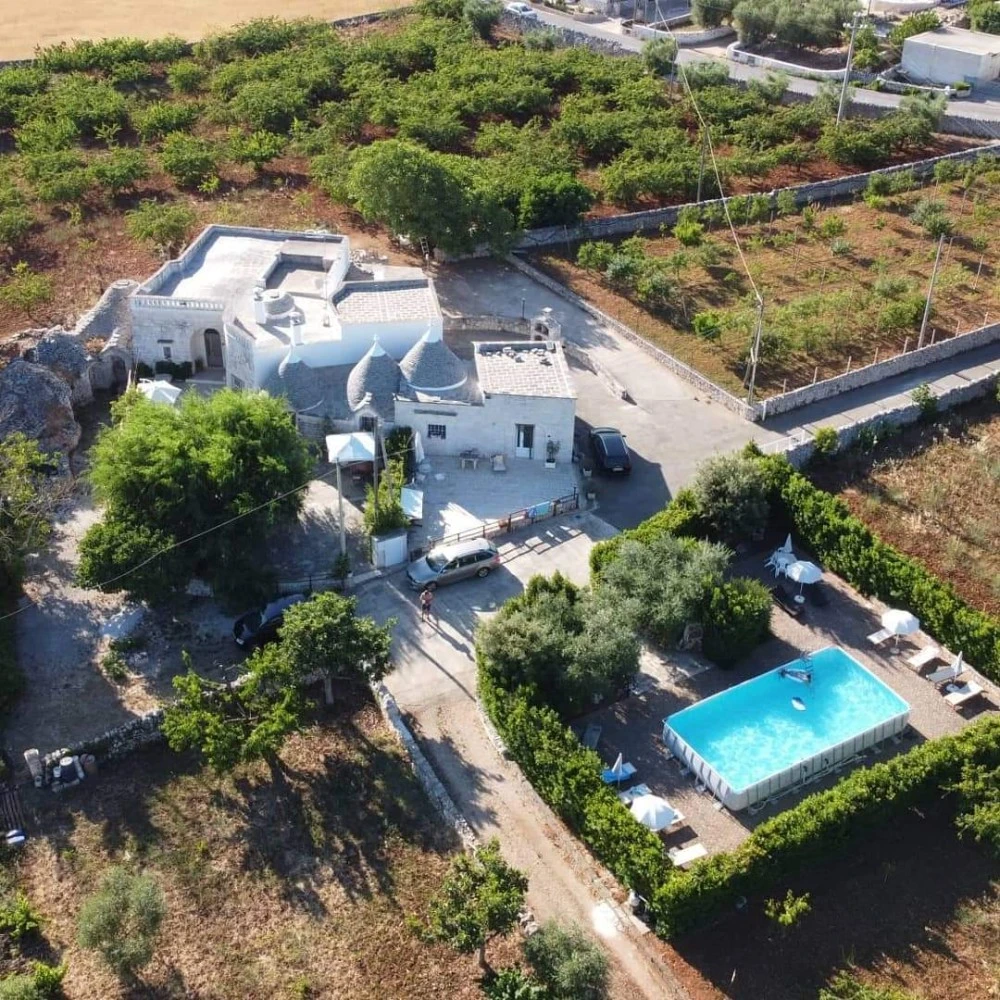Trulli Di Rosa-4