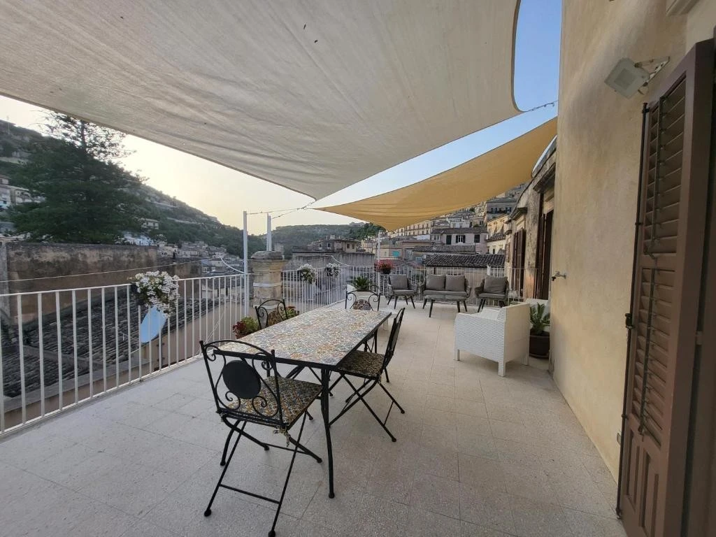 Casa Mavì - Limite Delle Due Matrici-5