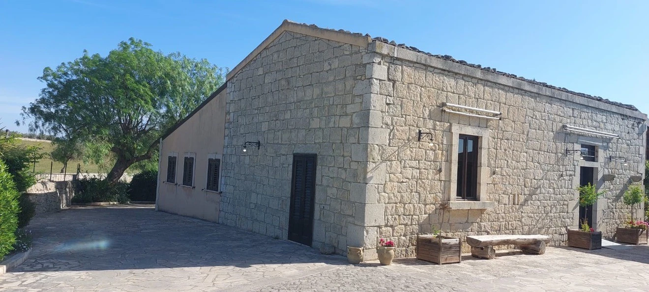 Agriturismo Il Melograno-1