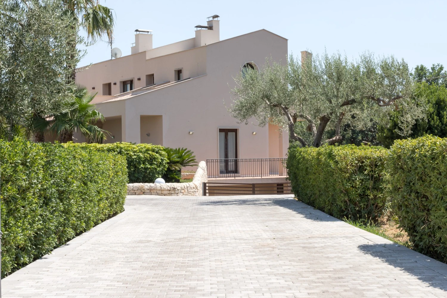 Sammit Holiday Home-2