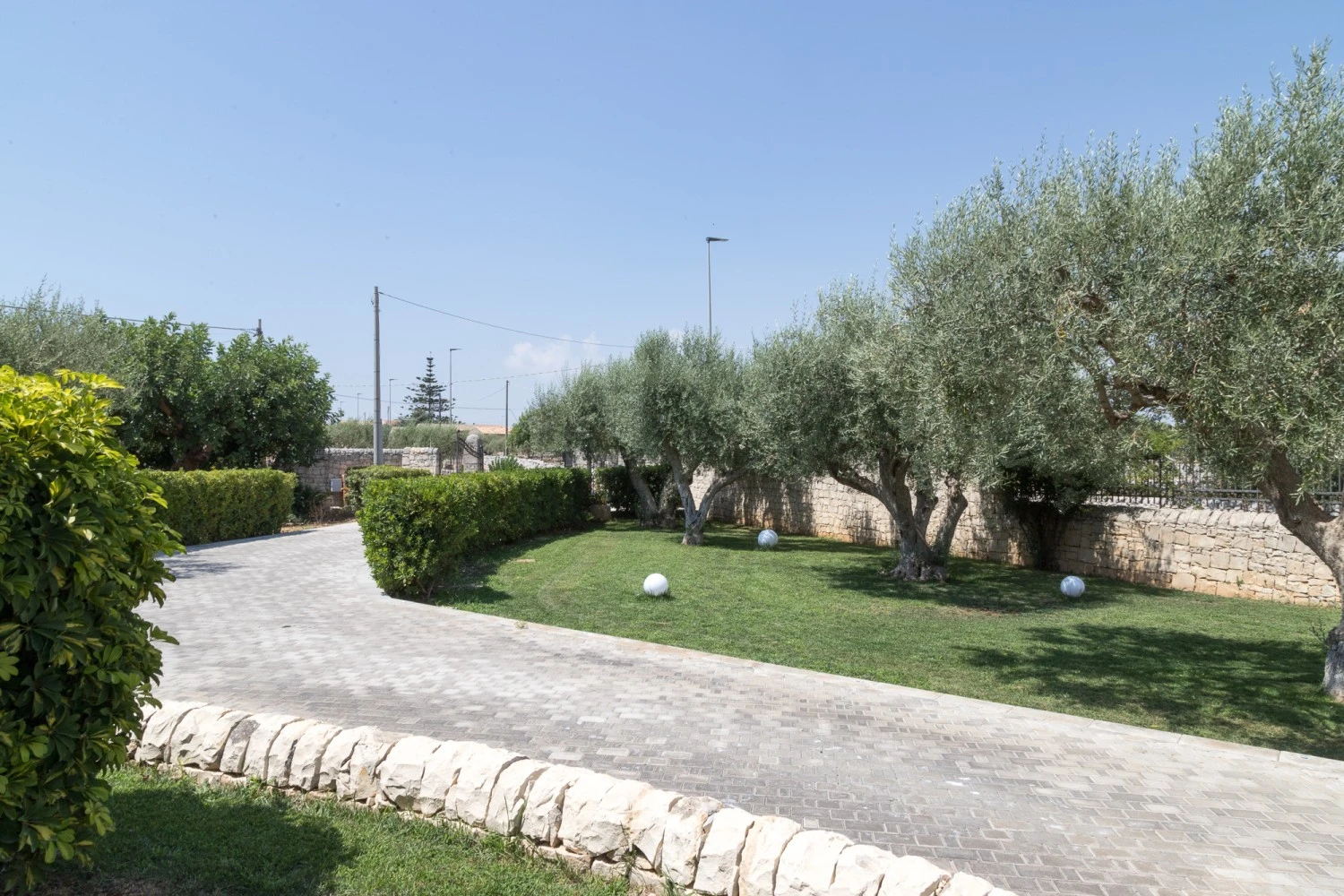 Sammit Holiday Home-3