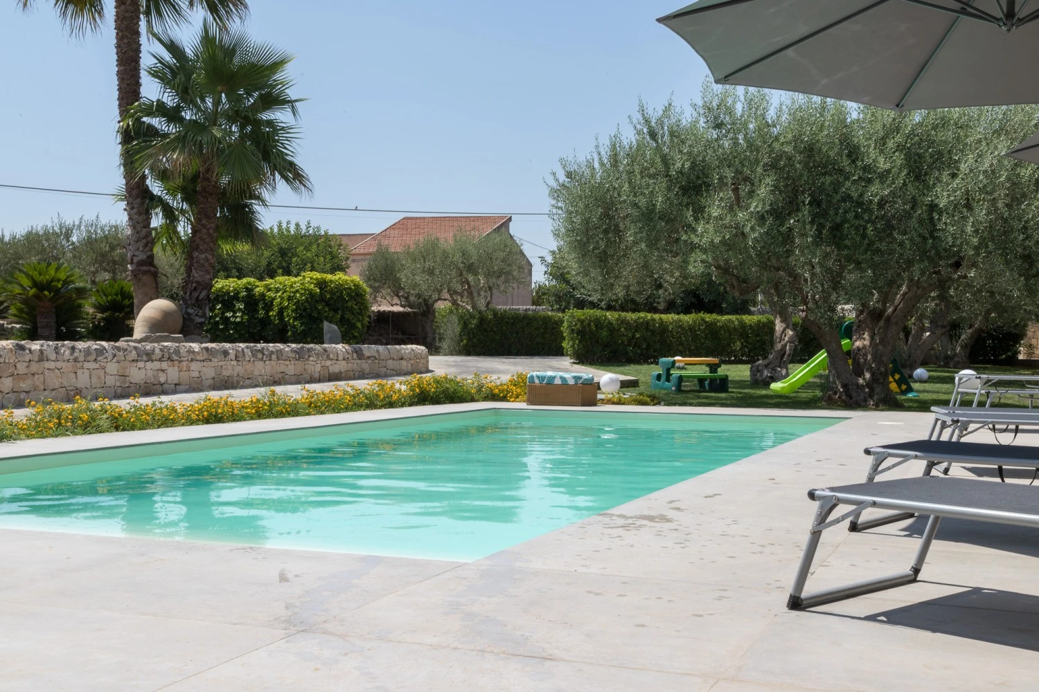 Sammit Holiday Home-5