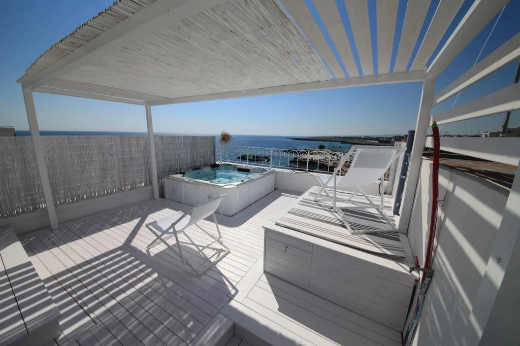Miramare Luxury Guest House-2