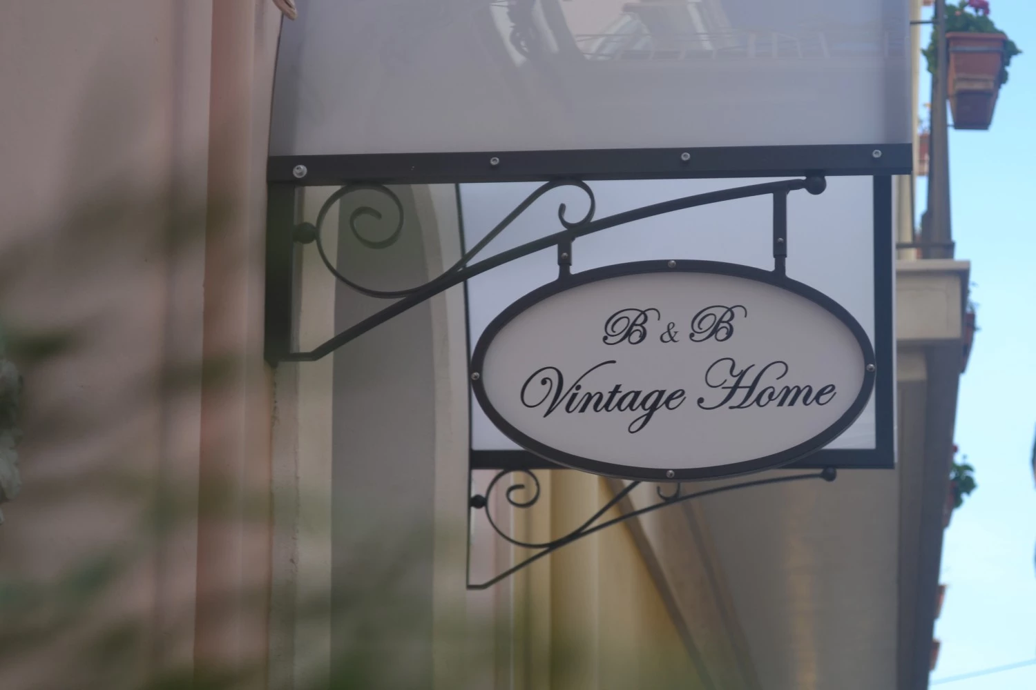 Vintage Home-1