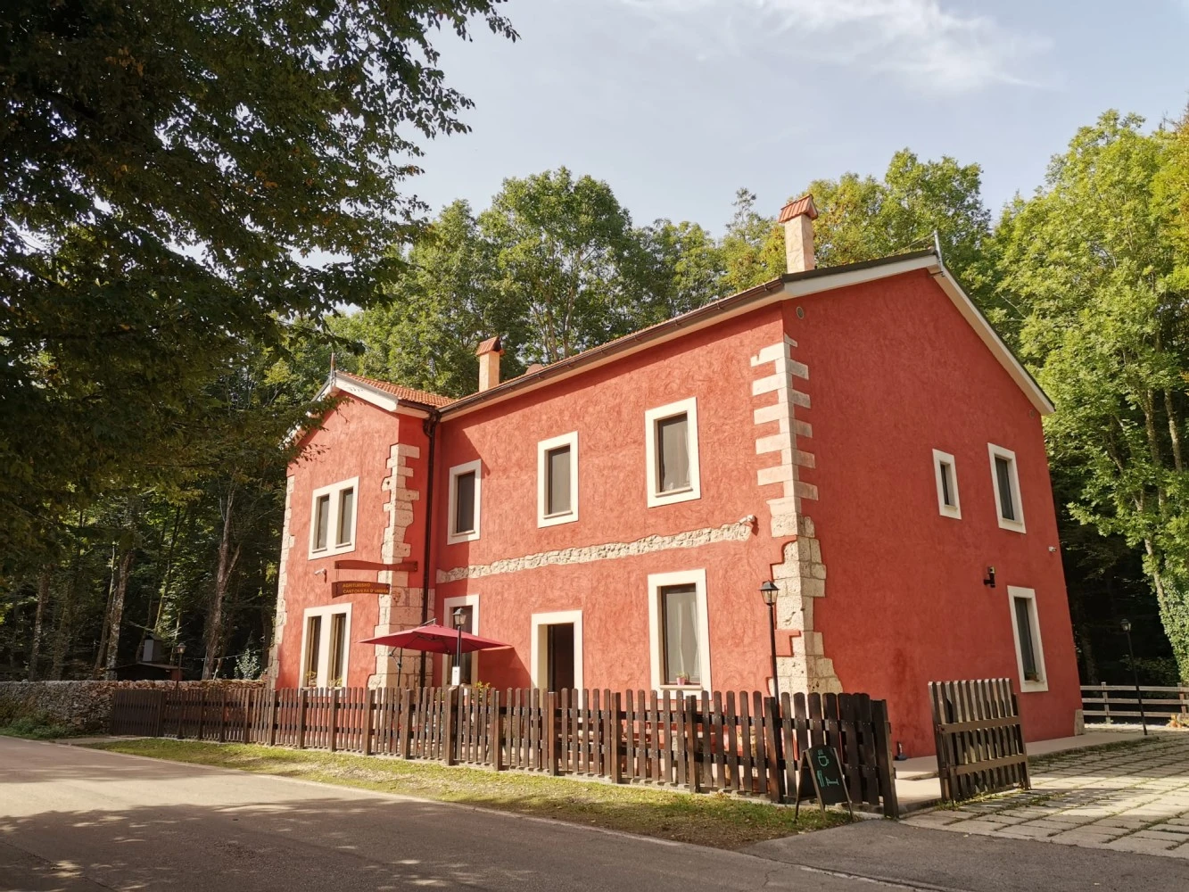 Agriturismo Cantoniera D'umbra-1