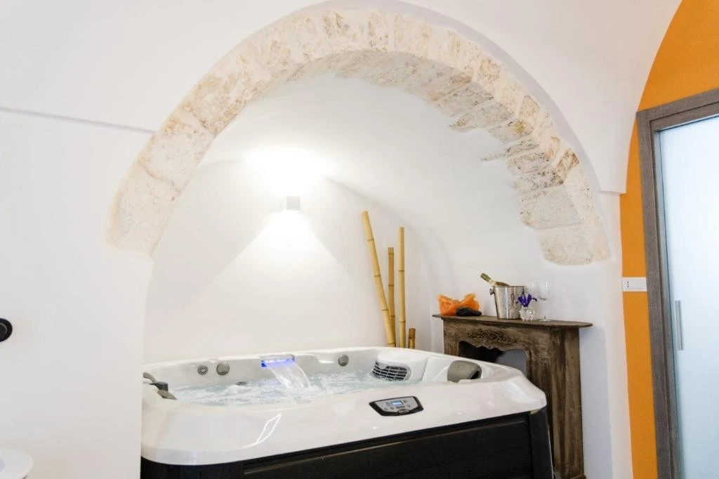 Ostuni Luxury Room-1