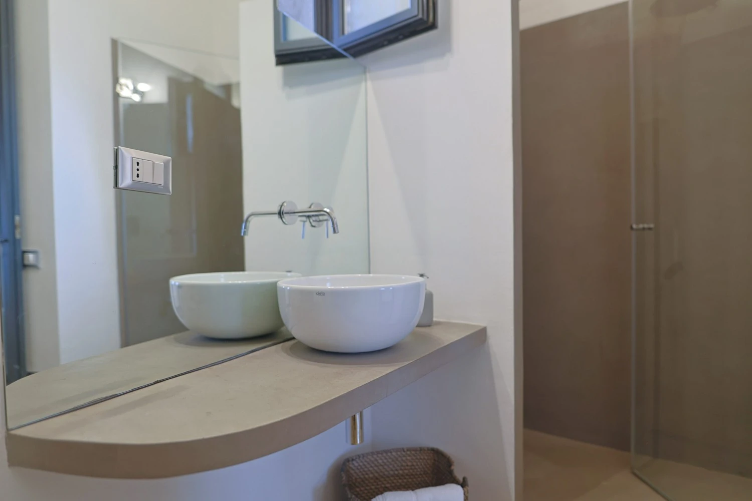 Torre Bianca Vista Mare-3