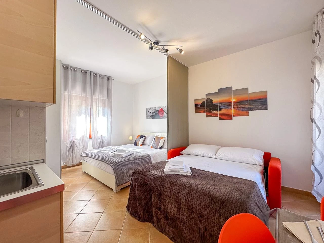 Betty Apartment Peschiera-2