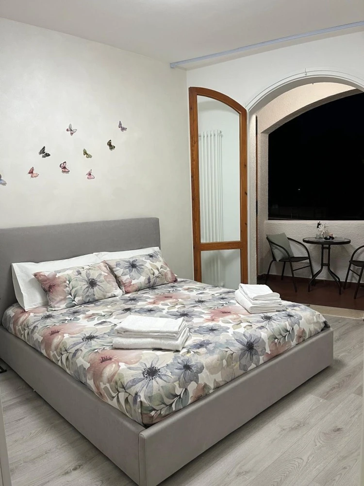 Garden Lake Apartment-2