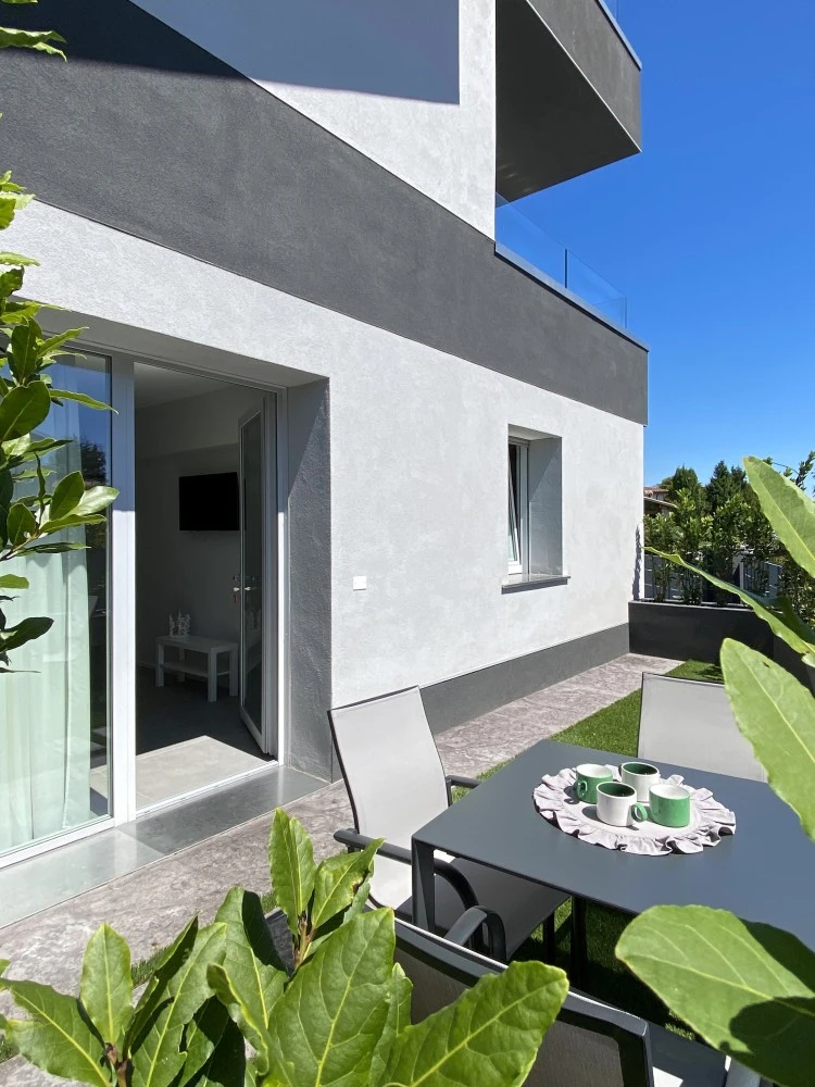 Martina Palace Apartments 61-1