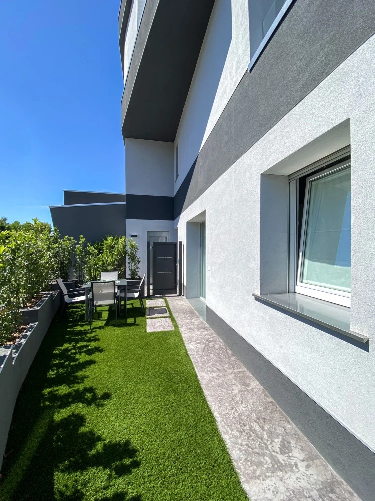 Martina Palace Apartments 61-4