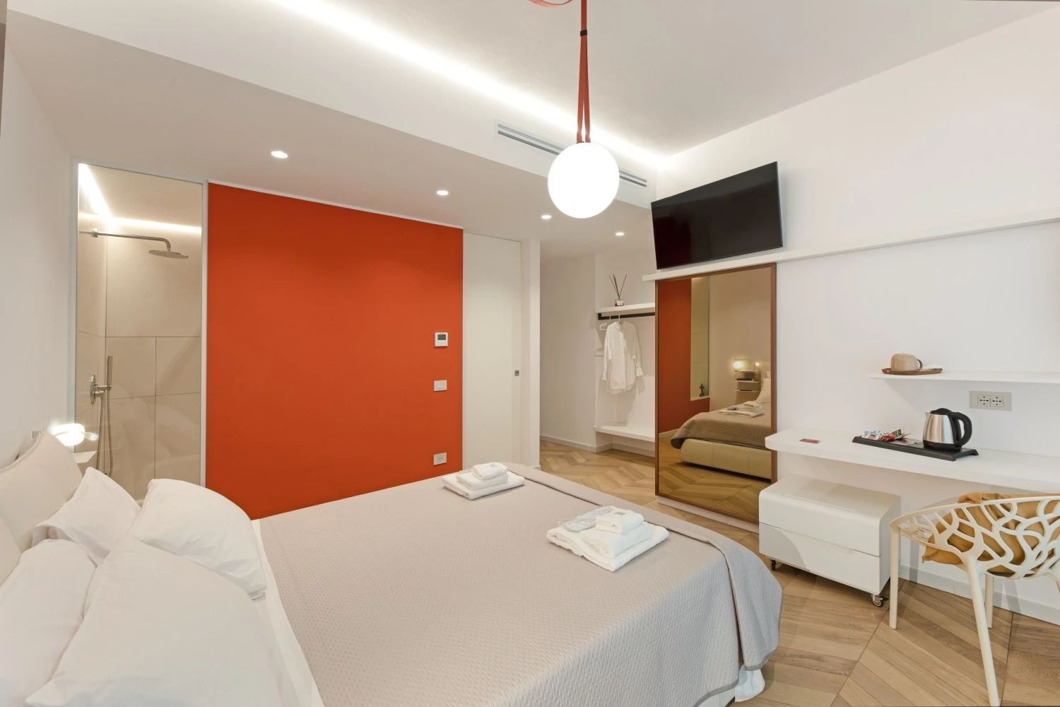 Elisea Your City Escape-4